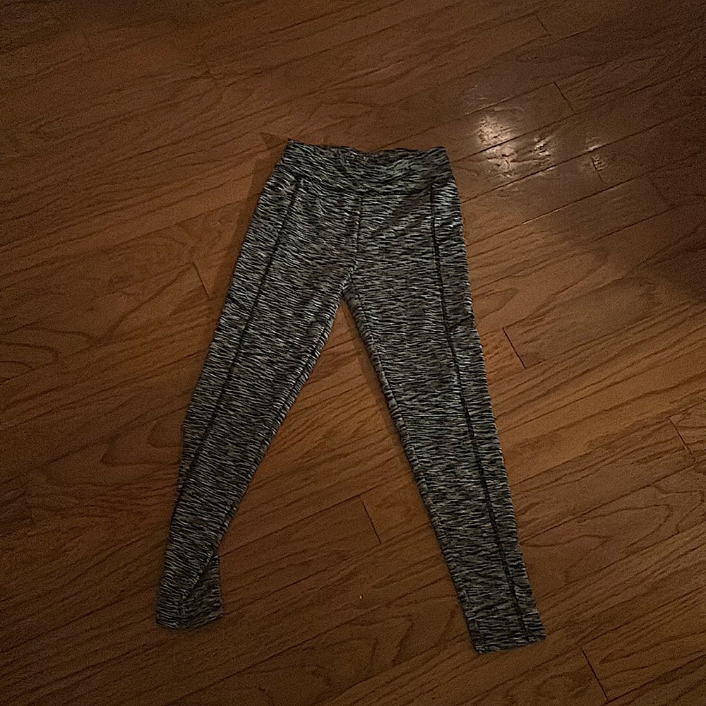 Grey cute sports leggings, Girls.
